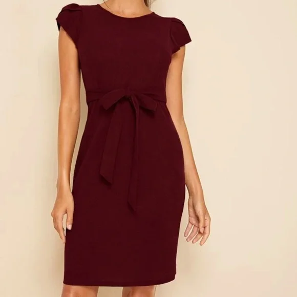 Petal short sleeve belted sheath dress dark green - Picture 6 of 8